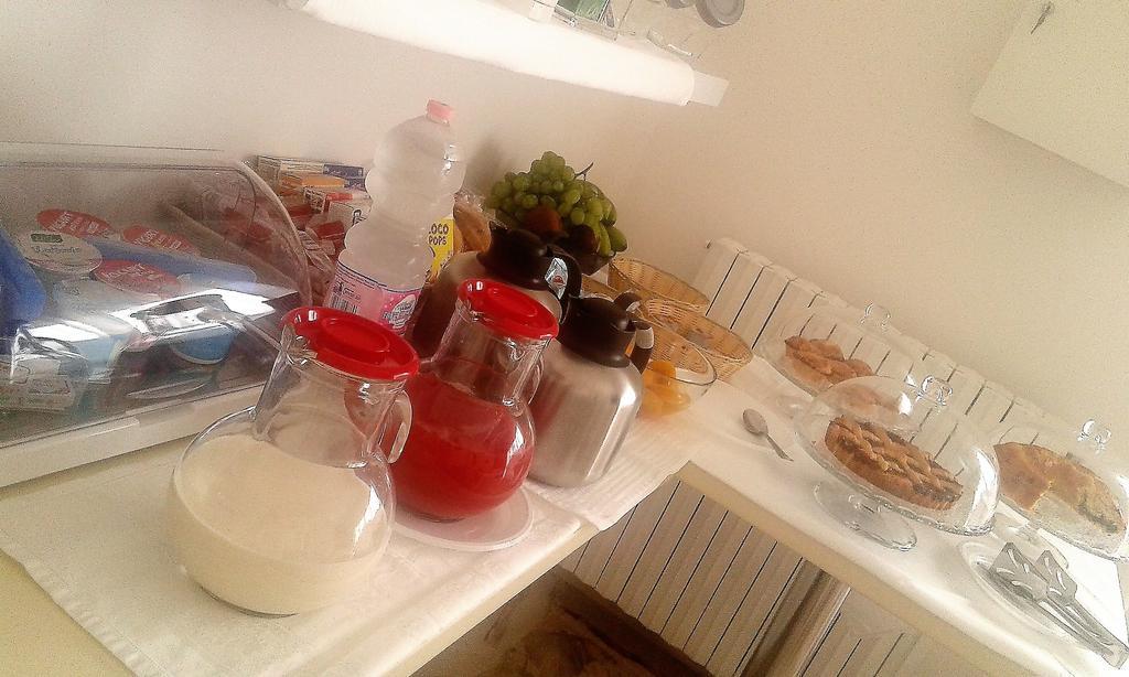 Lu Puzzu Luengu B&B Leverano Esterno foto